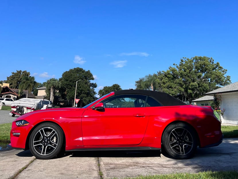 Mustang Vermelho